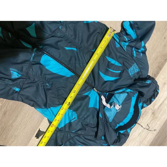 Lululemon Back Pack It Jacket Back Spin Stroke Peacock Blue Black Sz 6, MP $138 - Picture 7 of 9